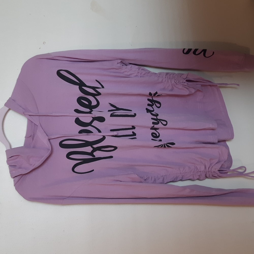 Women's blouse mauve Size large.